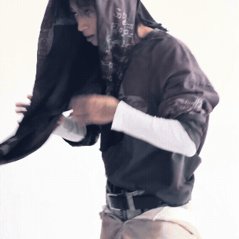 Video of Keshi wearing The Trilogy Longsleeve x WANGXINGYU